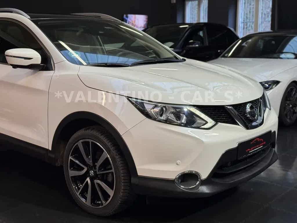 Nissan Qashqai Tekna Automatik/Navi/Pano/Shz/360°Kamera 01/2016-photo-30