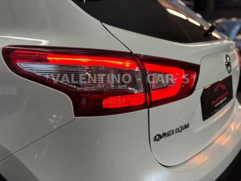 Nissan Qashqai Tekna Automatik/Navi/Pano/Shz/360°Kamera 01/2016-photo-37