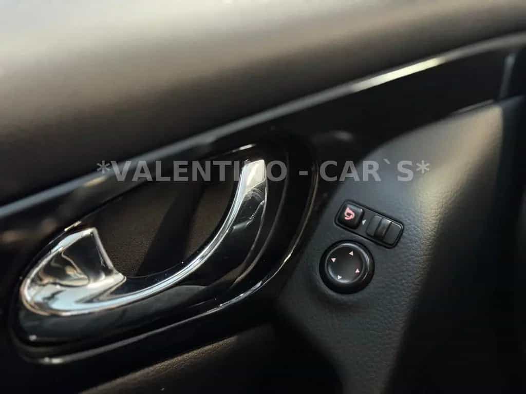 Nissan Qashqai Tekna Automatik/Navi/Pano/Shz/360°Kamera 01/2016-photo-47