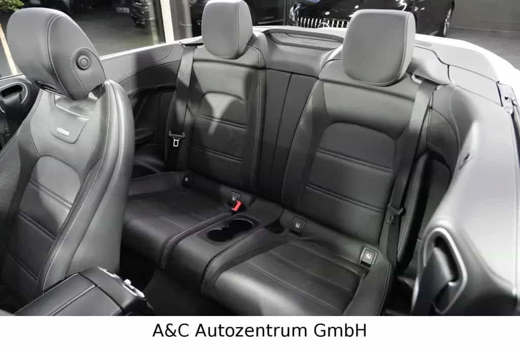 Mercedes-Benz C 63 AMG Cabrio 06/2019-photo-12