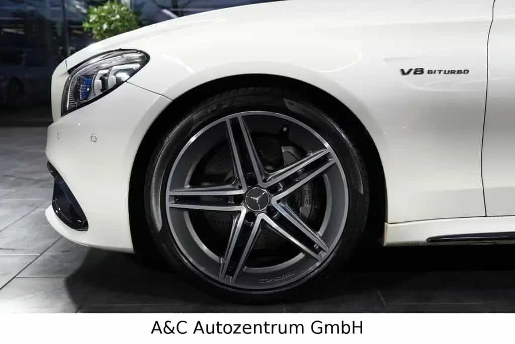 Mercedes-Benz C 63 AMG Cabrio 06/2019-photo-24