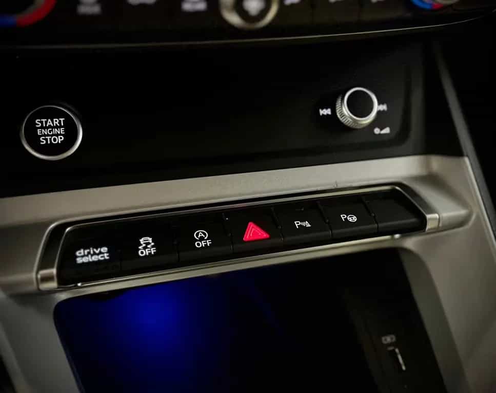 Audi Q3 Sportback 45 TFSI quattro S line|B&O|MATRIX| 11/2020-photo-32
