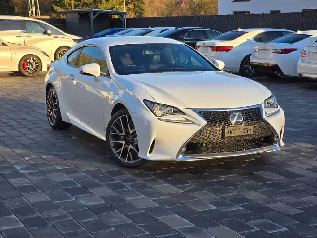 Lexus RC 350 F Sport Video Unterboden Japanimport 12/2014-photo-0