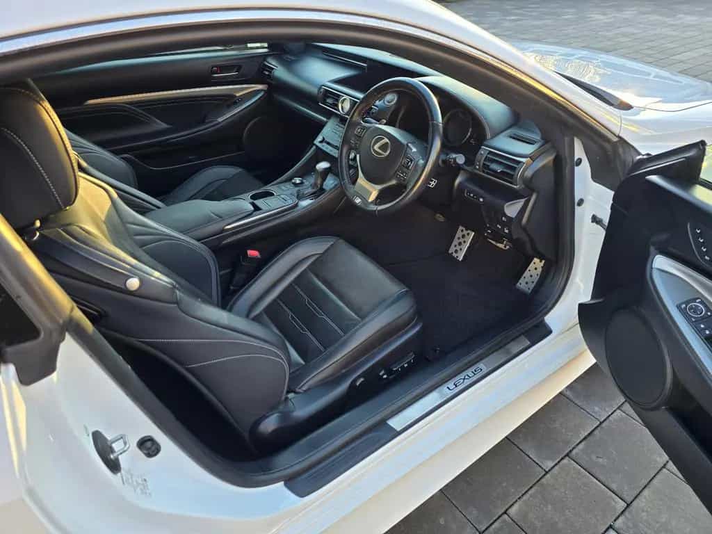 Lexus RC 350 F Sport Video Unterboden Japanimport 12/2014-photo-7
