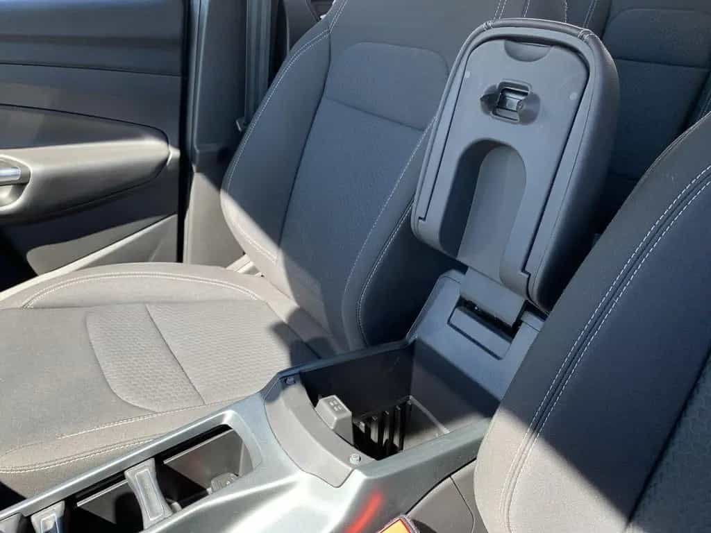Ford Kuga TREND 1.5 ECOBOOST 4x2 KLIMA+SHZ+PDC+LHZ 12/2019-photo-28