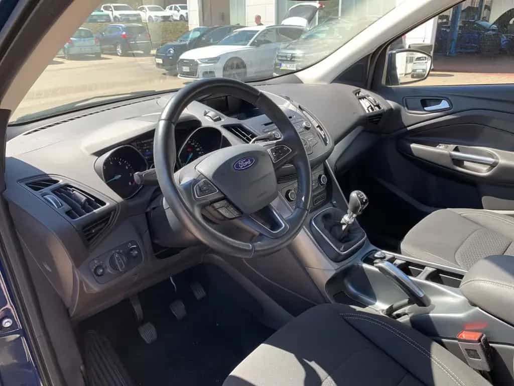 Ford Kuga TREND 1.5 ECOBOOST 4x2 KLIMA+SHZ+PDC+LHZ 12/2019-photo-9