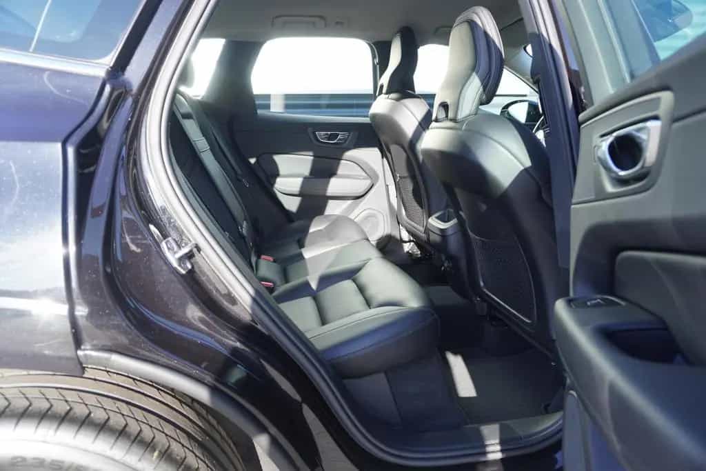 Volvo XC60 D4 INSCRIPTION|VIRTUAL|STANDHEIZUNG|LED|AHK 08/2018-photo-18