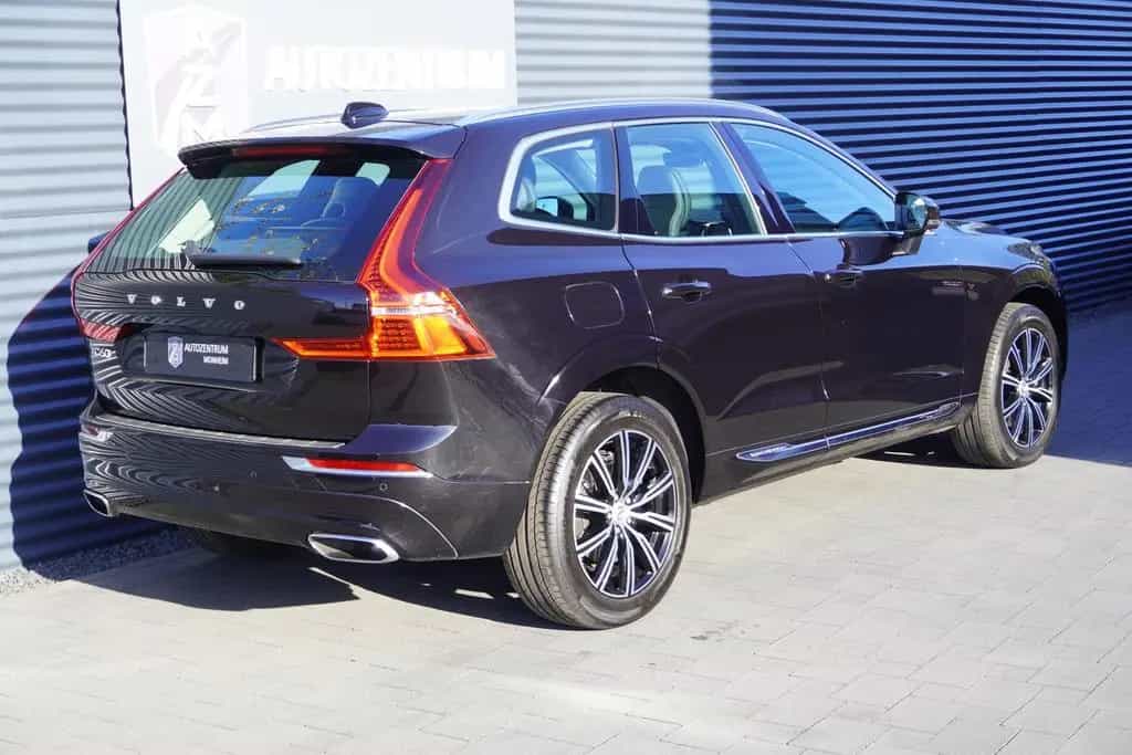 Volvo XC60 D4 INSCRIPTION|VIRTUAL|STANDHEIZUNG|LED|AHK 08/2018-photo-8