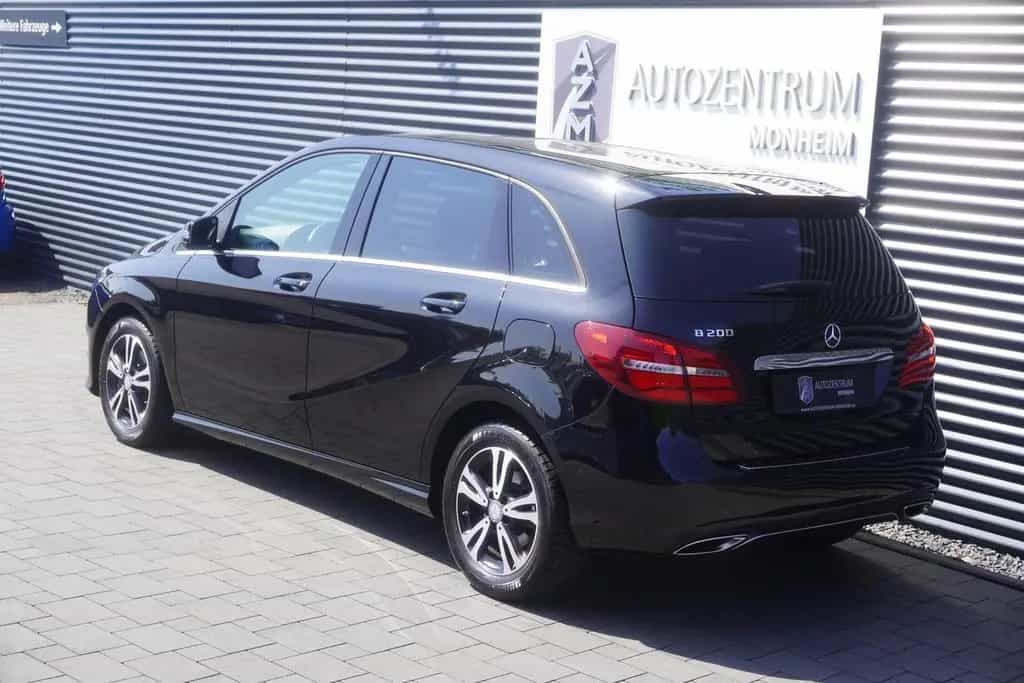Mercedes-Benz B-Class AUTOMATIK|NAVI|LED|SITZHEIZUNG|EINPARKHILFE 04/2017-photo-6