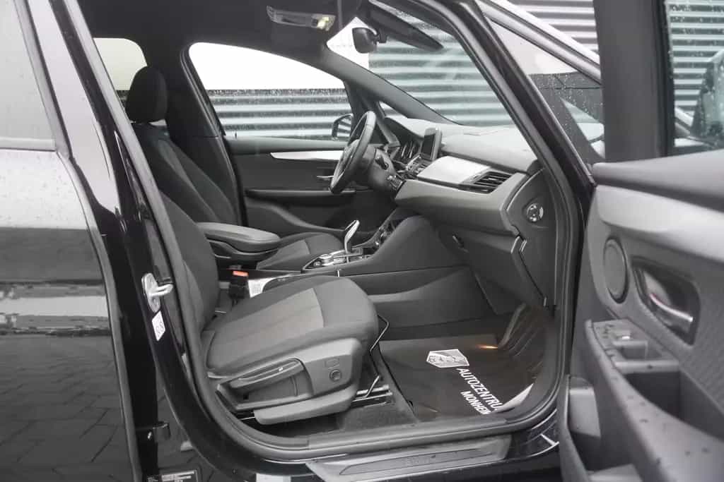 BMW 220 Gran Tourer 220i GRAN-TOURER|AUTOMATIK|KAMERA|LED|PDC|NAVI 08/2018-photo-17
