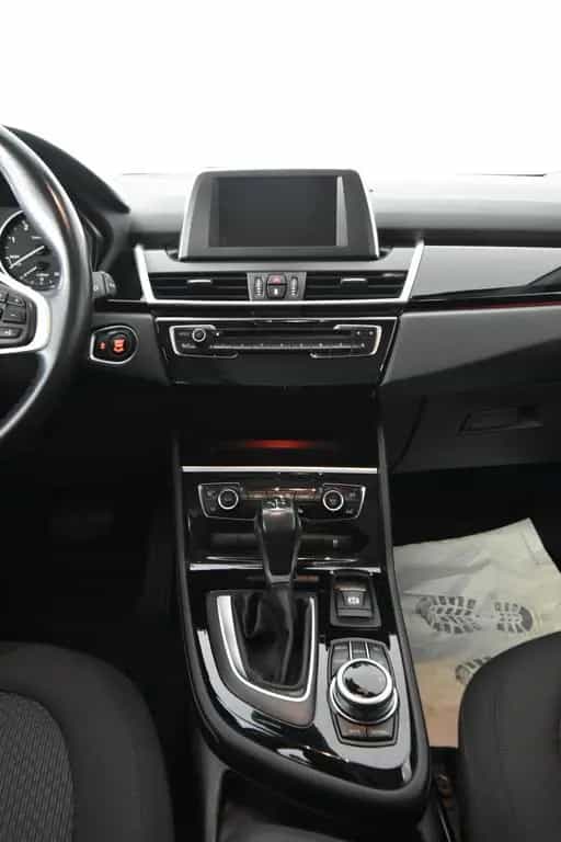 BMW 2 Series 220 xDrive 2.Hand LED SHZ AHK Panorama Isofix 08/2016-photo-18