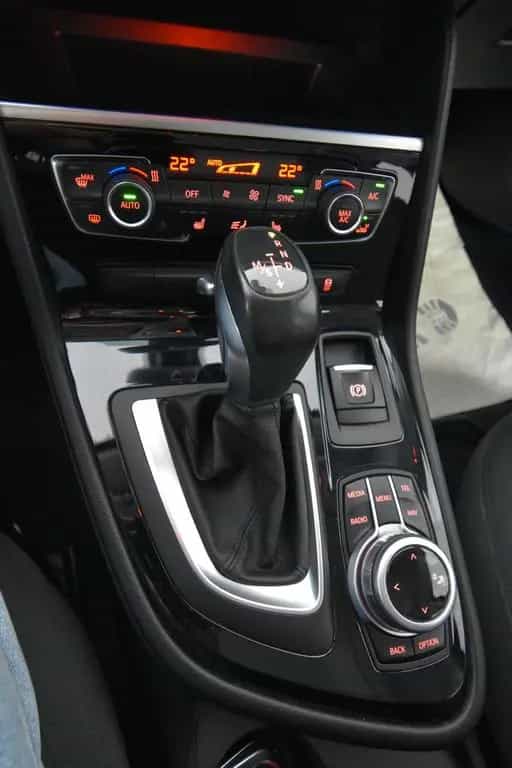 BMW 2 Series 220 xDrive 2.Hand LED SHZ AHK Panorama Isofix 08/2016-photo-27