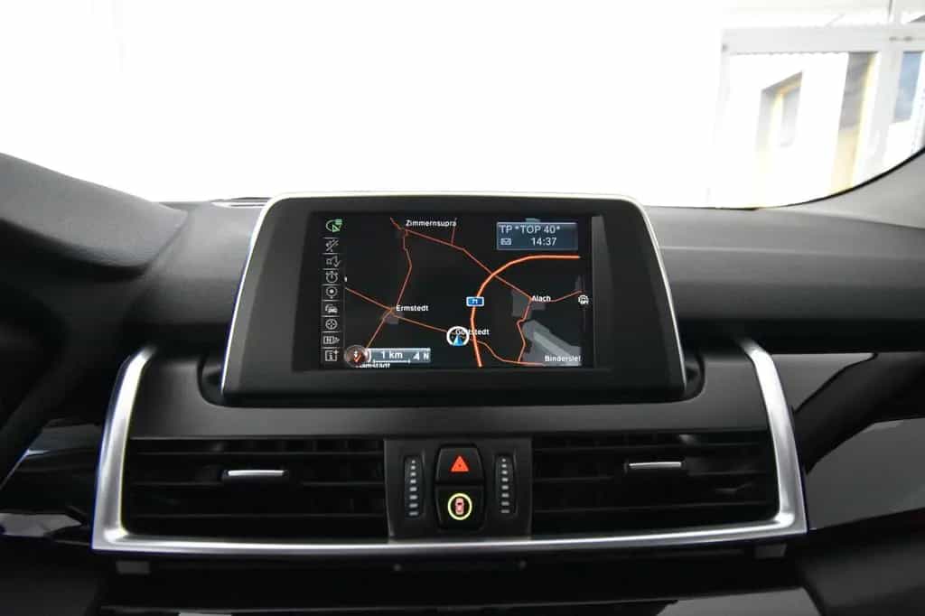 BMW 2 Series 220 xDrive 2.Hand LED SHZ AHK Panorama Isofix 08/2016-photo-30
