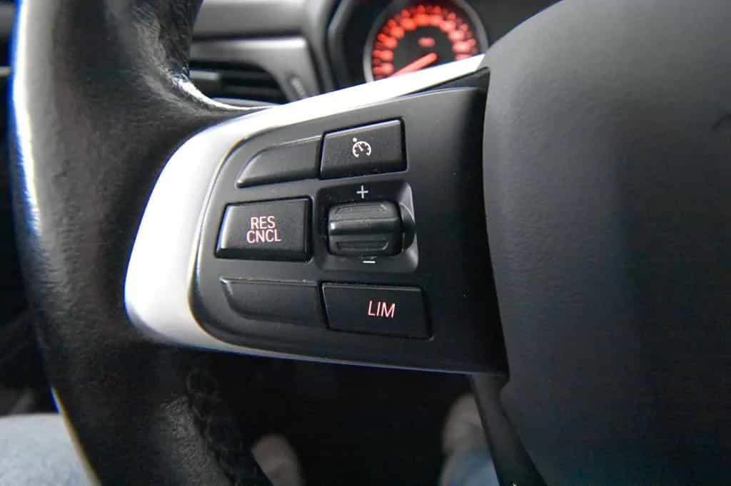 BMW 2 Series 220 xDrive 2.Hand LED SHZ AHK Panorama Isofix 08/2016-photo-33