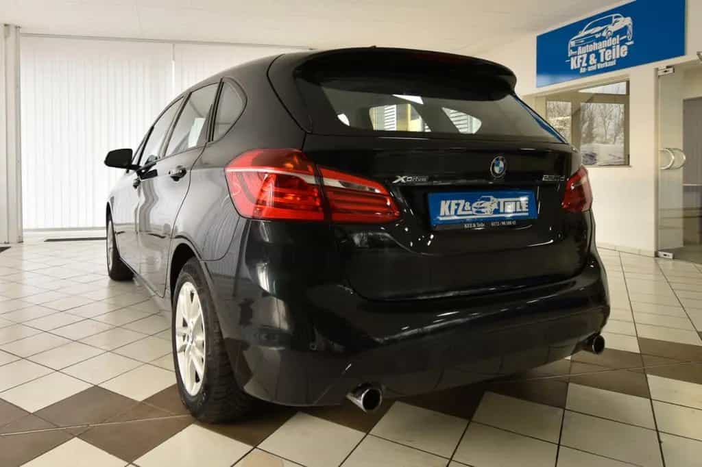 BMW 2 Series 220 xDrive 2.Hand LED SHZ AHK Panorama Isofix 08/2016-photo-7