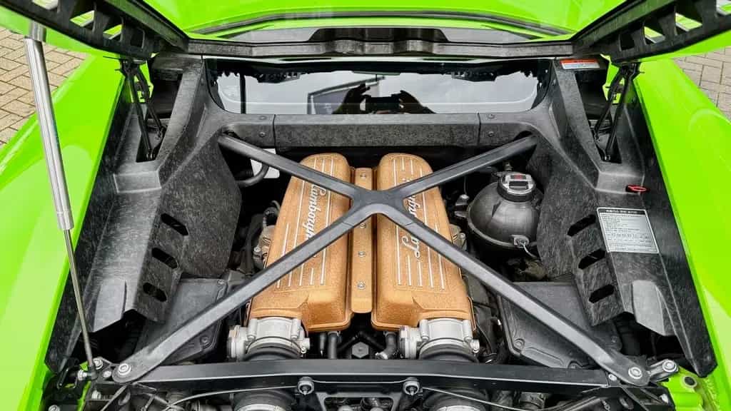 Lamborghini Huracán Performante LP 640-4 / 20.641km - Lift 05/2019-photo-17