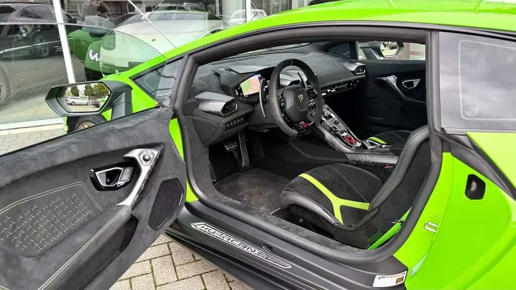 Lamborghini Huracán Performante LP 640-4 / 20.641km - Lift 05/2019-photo-21