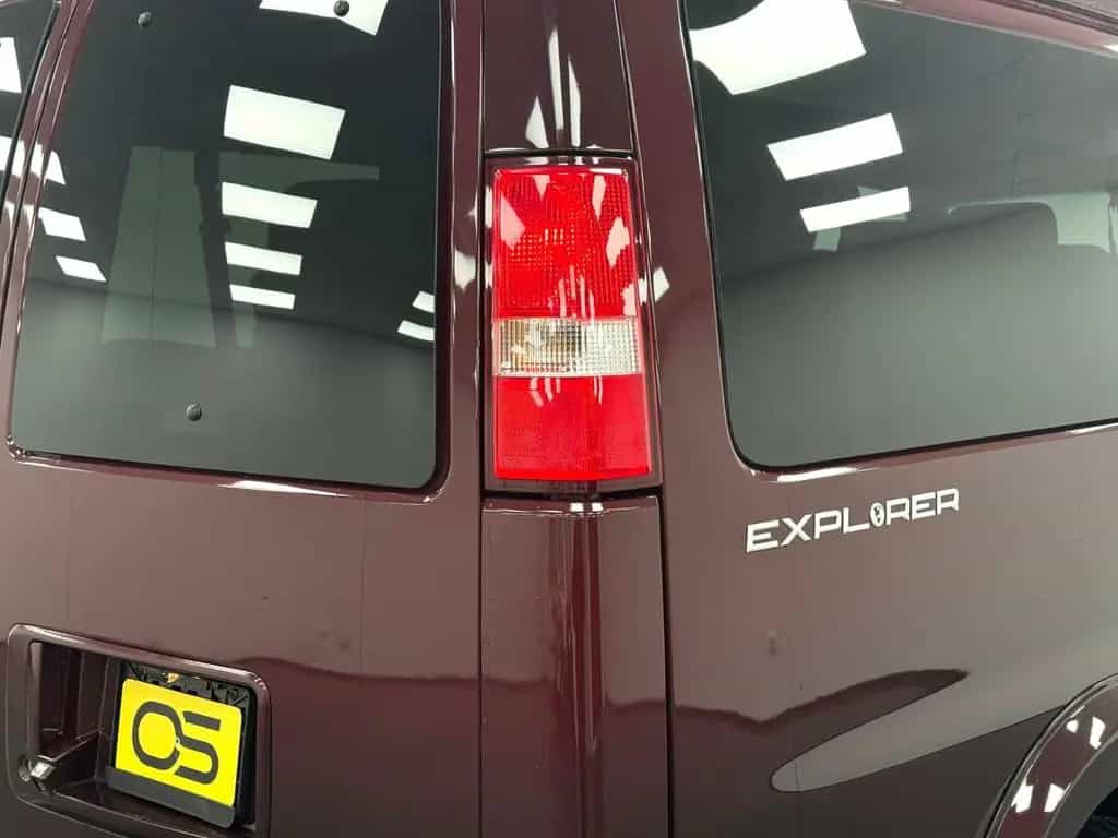 Chevrolet Express Limited 2500 Garanite LPG Leder TV 01/2017-photo-13
