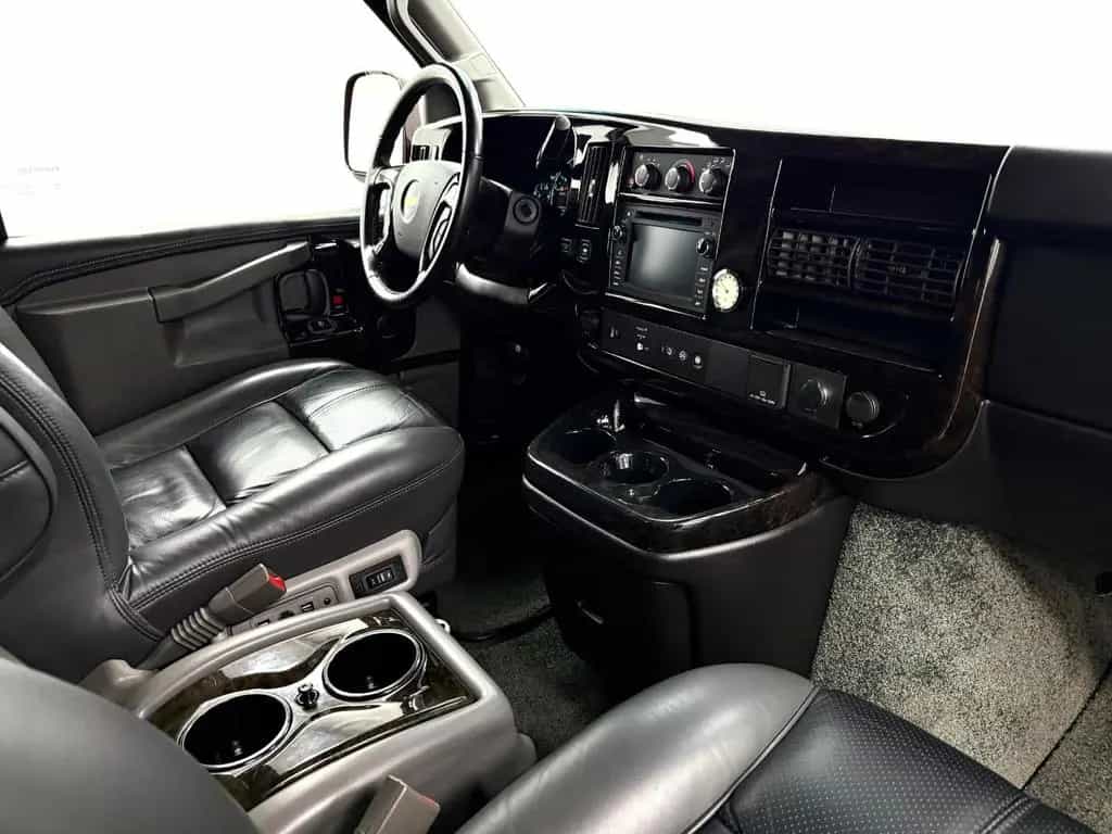 Chevrolet Express Limited 2500 Garanite LPG Leder TV 01/2017-photo-18