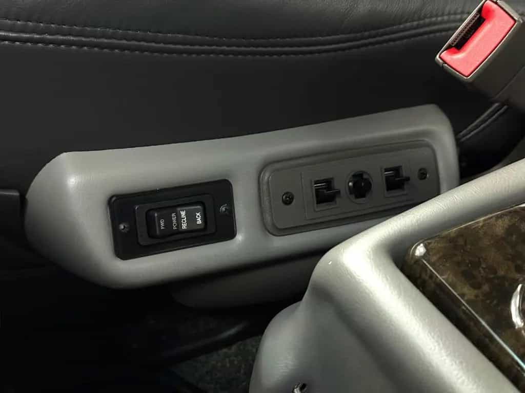 Chevrolet Express Limited 2500 Garanite LPG Leder TV 01/2017-photo-32