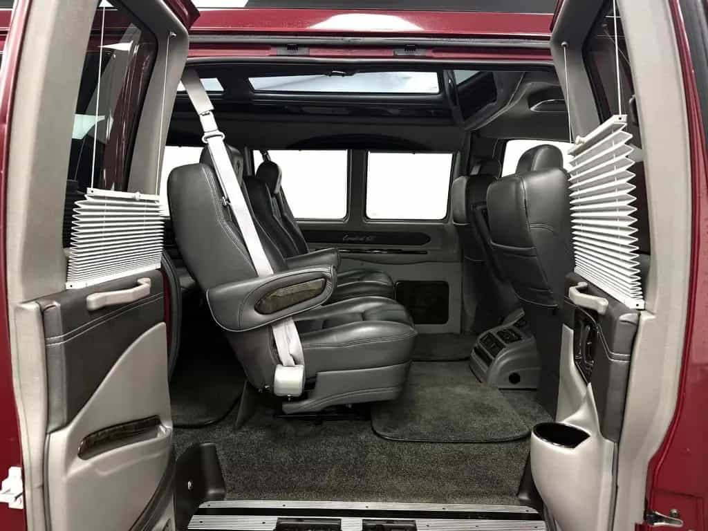Chevrolet Express Limited 2500 Garanite LPG Leder TV 01/2017-photo-34