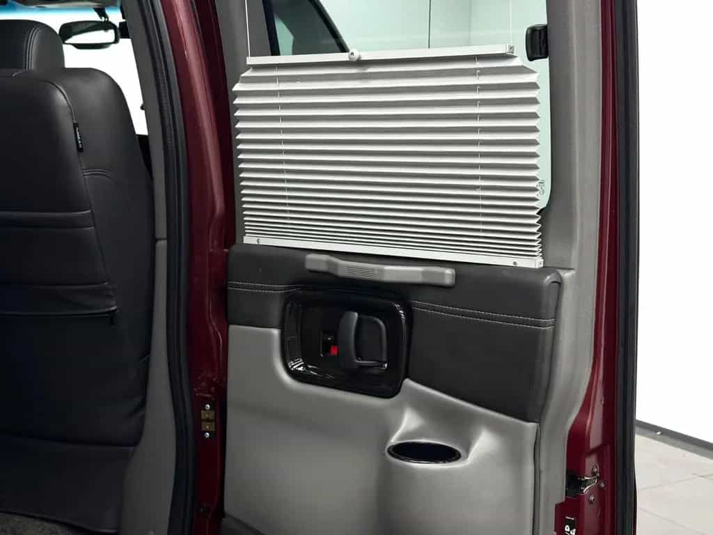 Chevrolet Express Limited 2500 Garanite LPG Leder TV 01/2017-photo-35