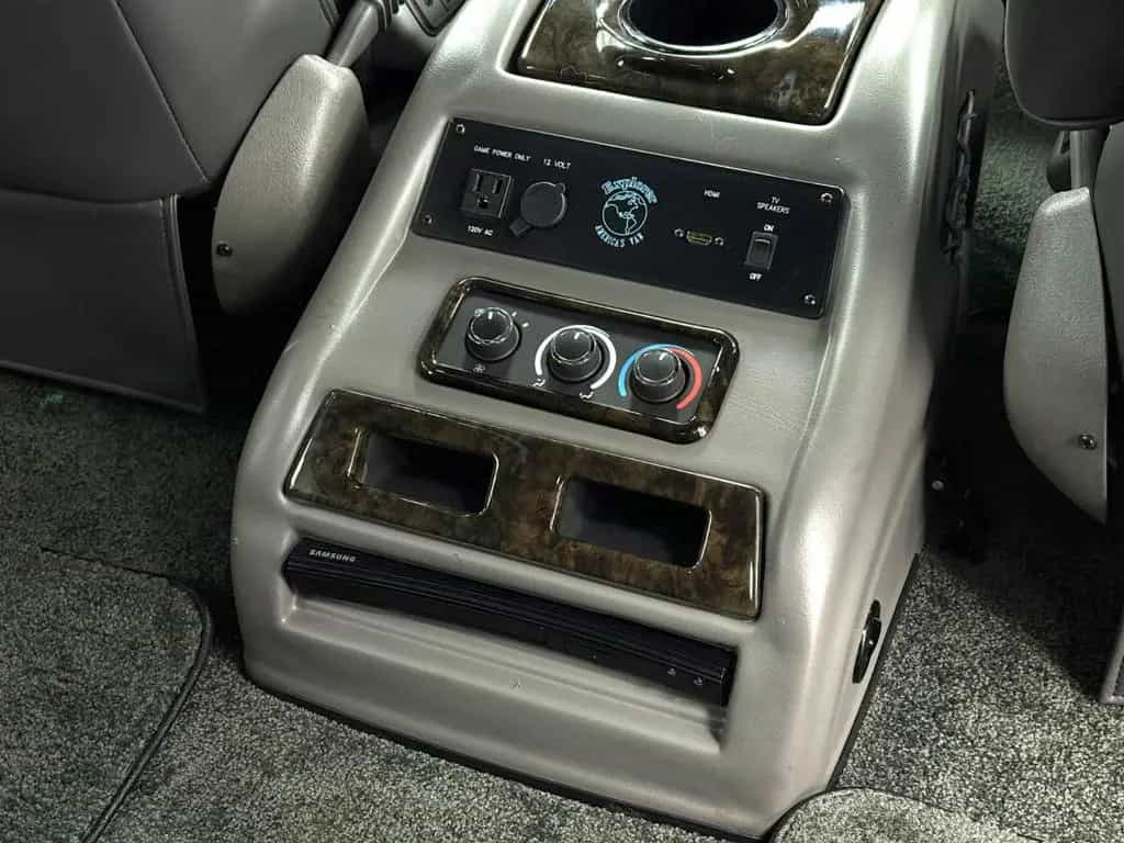 Chevrolet Express Limited 2500 Garanite LPG Leder TV 01/2017-photo-39