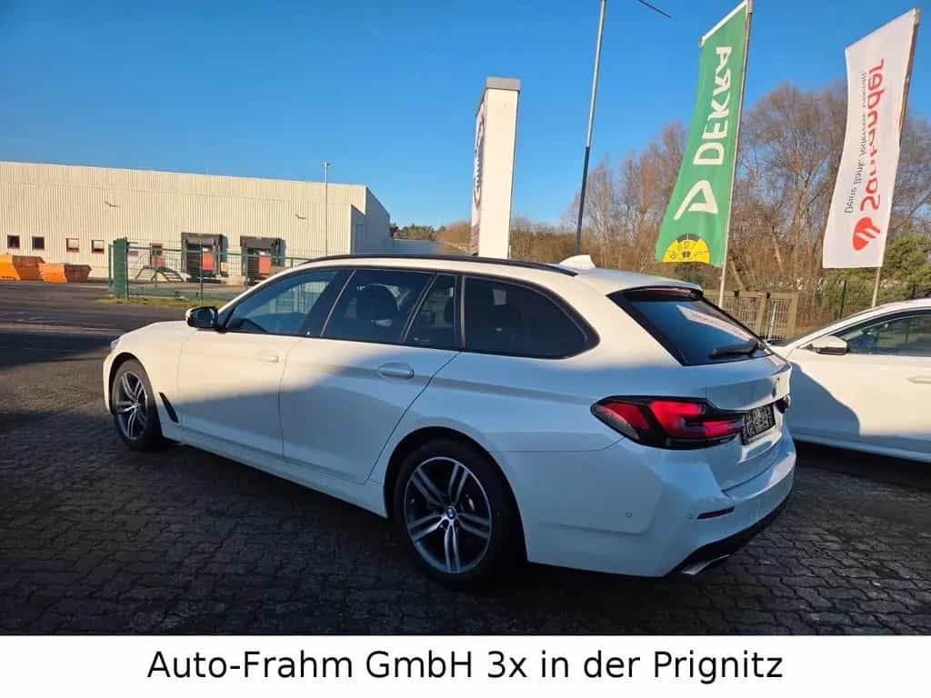 BMW 5 Series 5 Touring 530 d xDrive LED NAVI 02/2023-photo-10