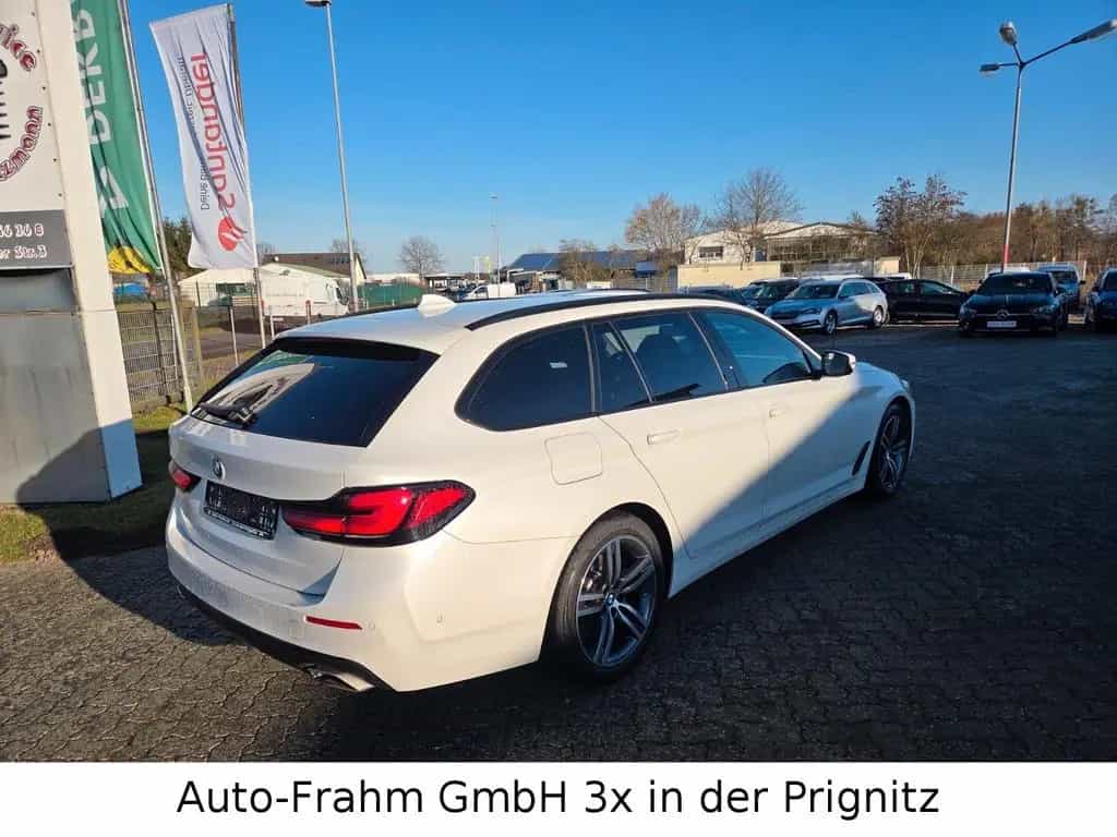 BMW 5 Series 5 Touring 530 d xDrive LED NAVI 02/2023-photo-15
