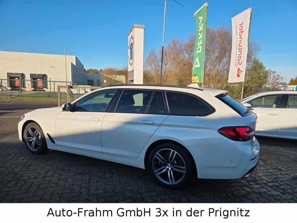 BMW 5 Series 5 Touring 530 d xDrive LED NAVI 02/2023-photo-16