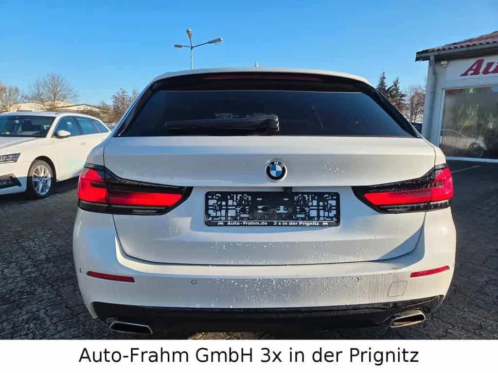 BMW 5 Series 5 Touring 530 d xDrive LED NAVI 02/2023-photo-19