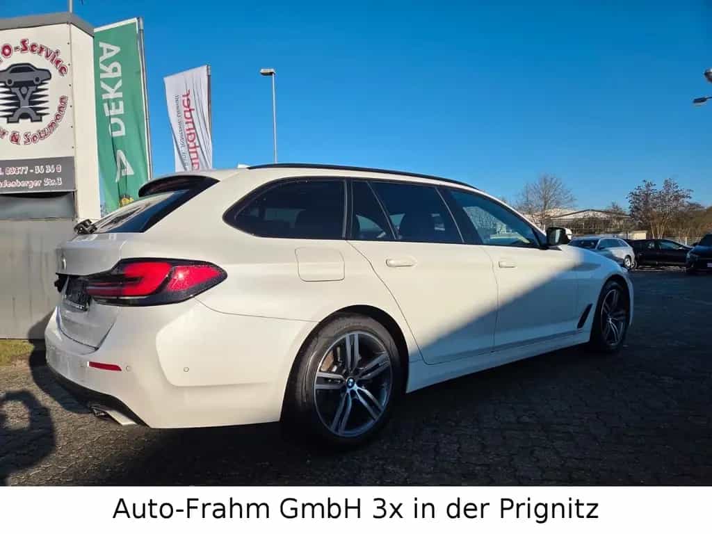 BMW 5 Series 5 Touring 530 d xDrive LED NAVI 02/2023-photo-2