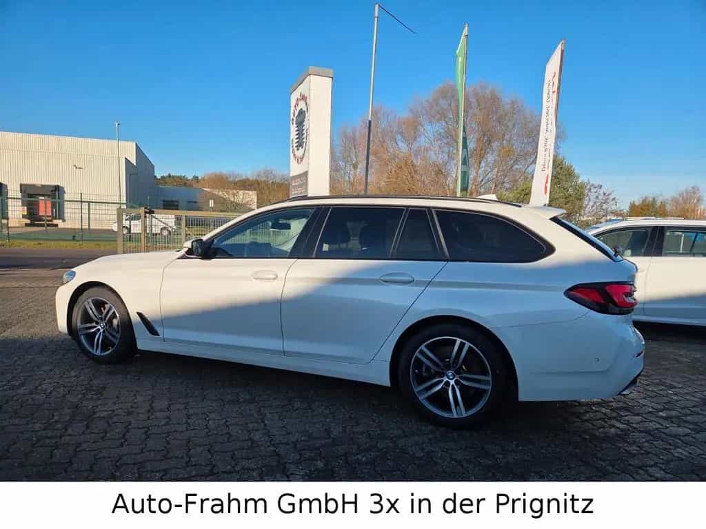 BMW 5 Series 5 Touring 530 d xDrive LED NAVI 02/2023-photo-4