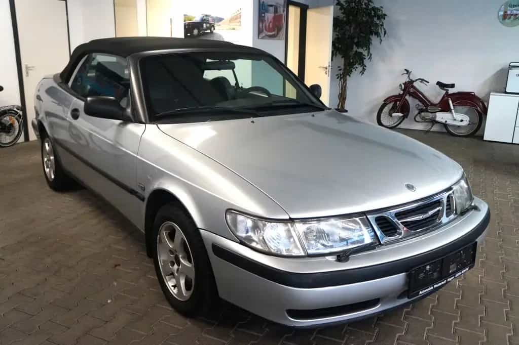 Saab 9-3 2.0i SE Cabriolet*SERVICE LÜCKENLOS* 12/1998-photo-1
