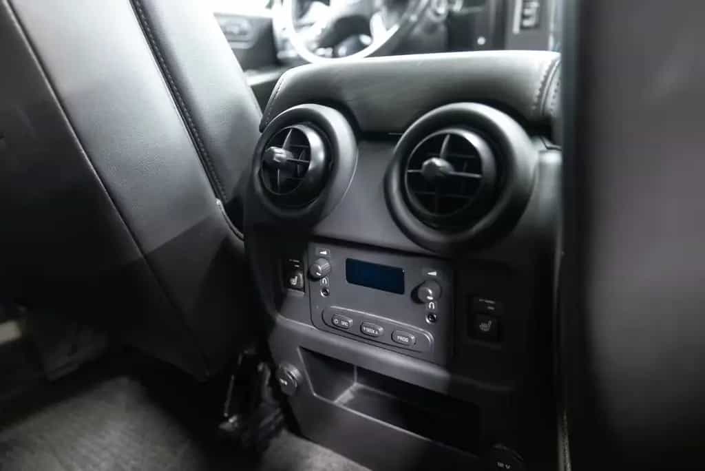 Hummer H2 6.0 V8 Btw auto, Fiscale waarde € 12.000,- (€ 05/2005-photo-31