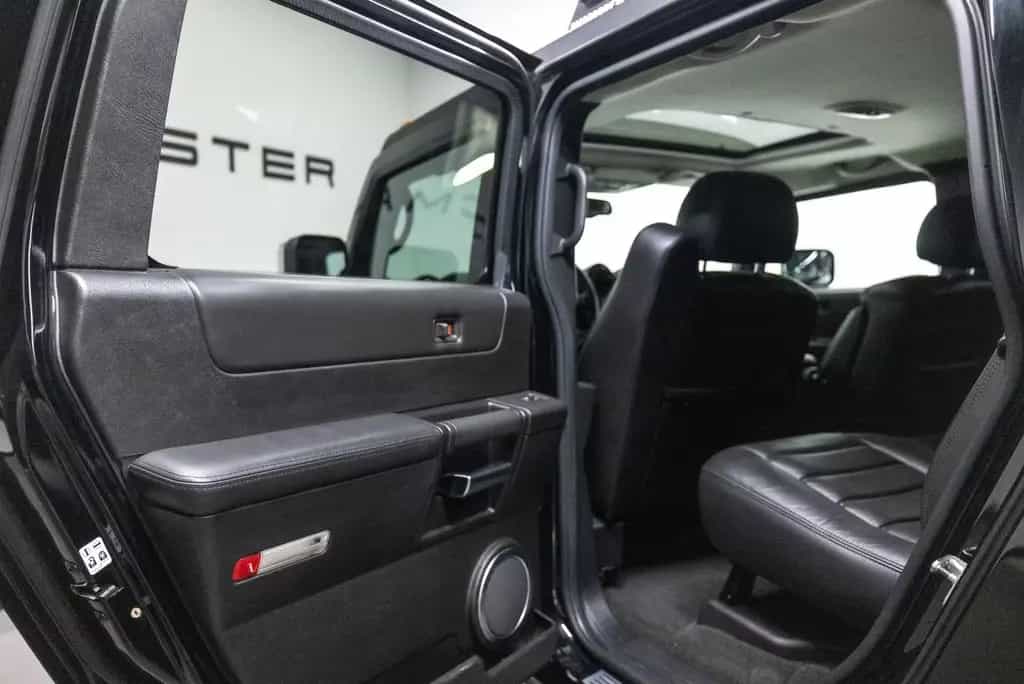 Hummer H2 6.0 V8 Btw auto, Fiscale waarde € 12.000,- (€ 05/2005-photo-43