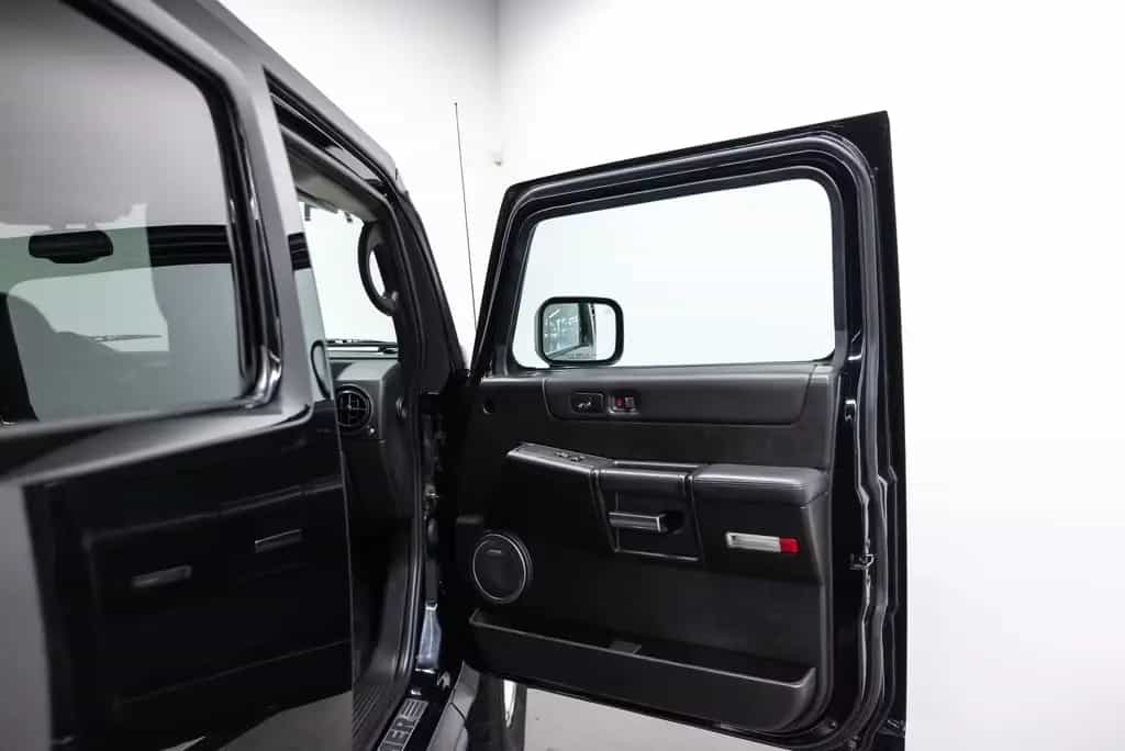 Hummer H2 6.0 V8 Btw auto, Fiscale waarde € 12.000,- (€ 05/2005-photo-47