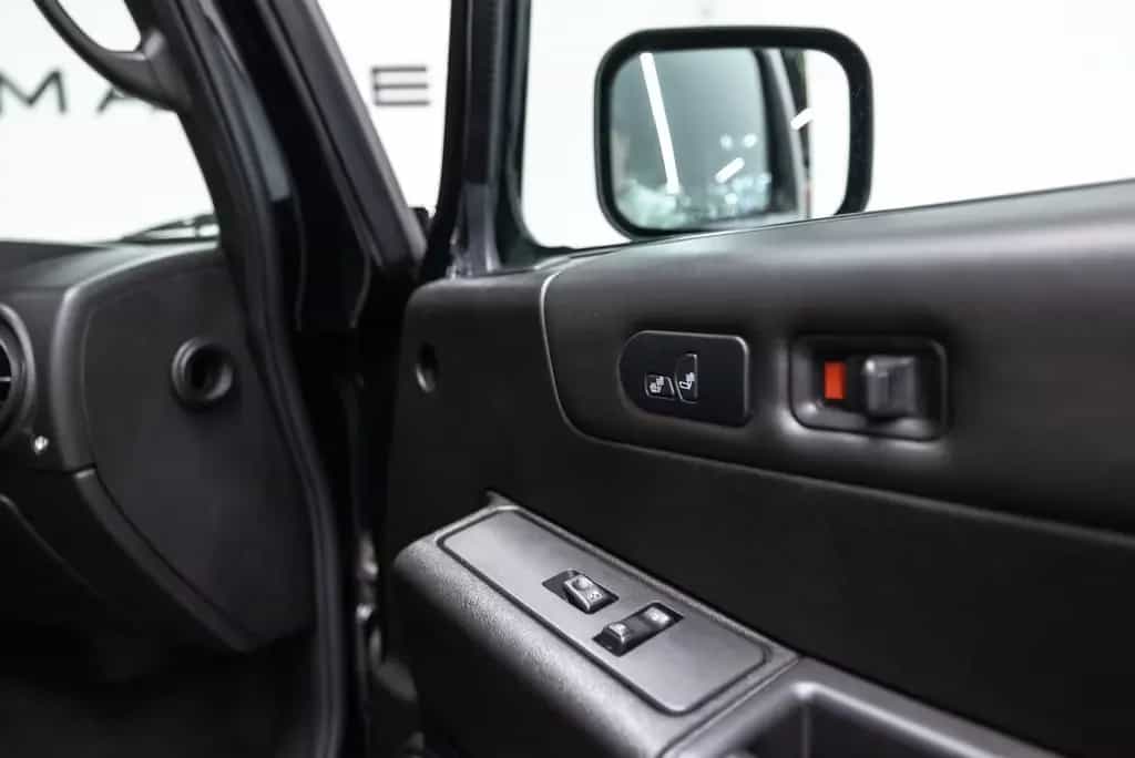 Hummer H2 6.0 V8 Btw auto, Fiscale waarde € 12.000,- (€ 05/2005-photo-48