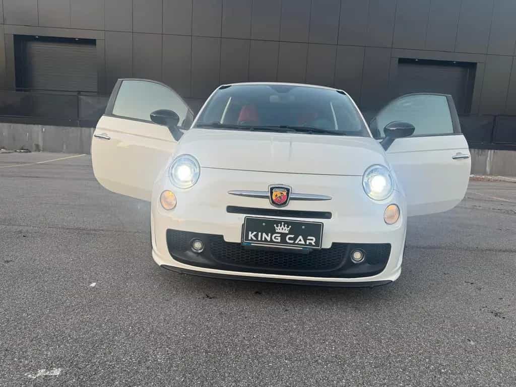 Abarth 500 1.4 T-Jet 160CV Competizione 01/2010-photo-10