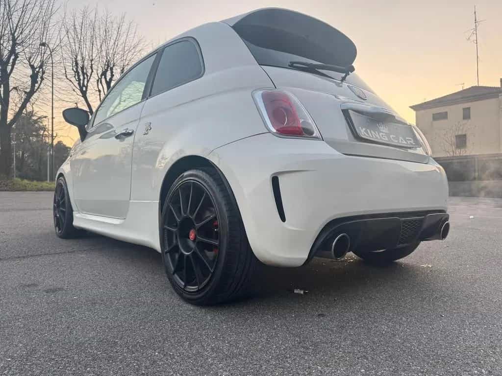 Abarth 500 1.4 T-Jet 160CV Competizione 01/2010-photo-12