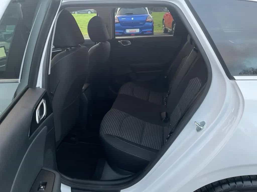 Kia Ceed SW GOLD 1.5 T DCT LED+NAVI+SHZ+PDC 04/2025-photo-6