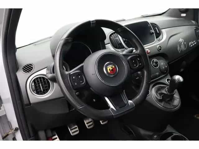 Abarth 500 Pista Monza Sportabgasanlage Klimaautomatik 01/2018-photo-10