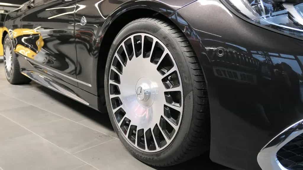 Maybach Other S 650 Maybach unfallfrei/deutsches KFZ/49 km!!! 08/2018-photo-7