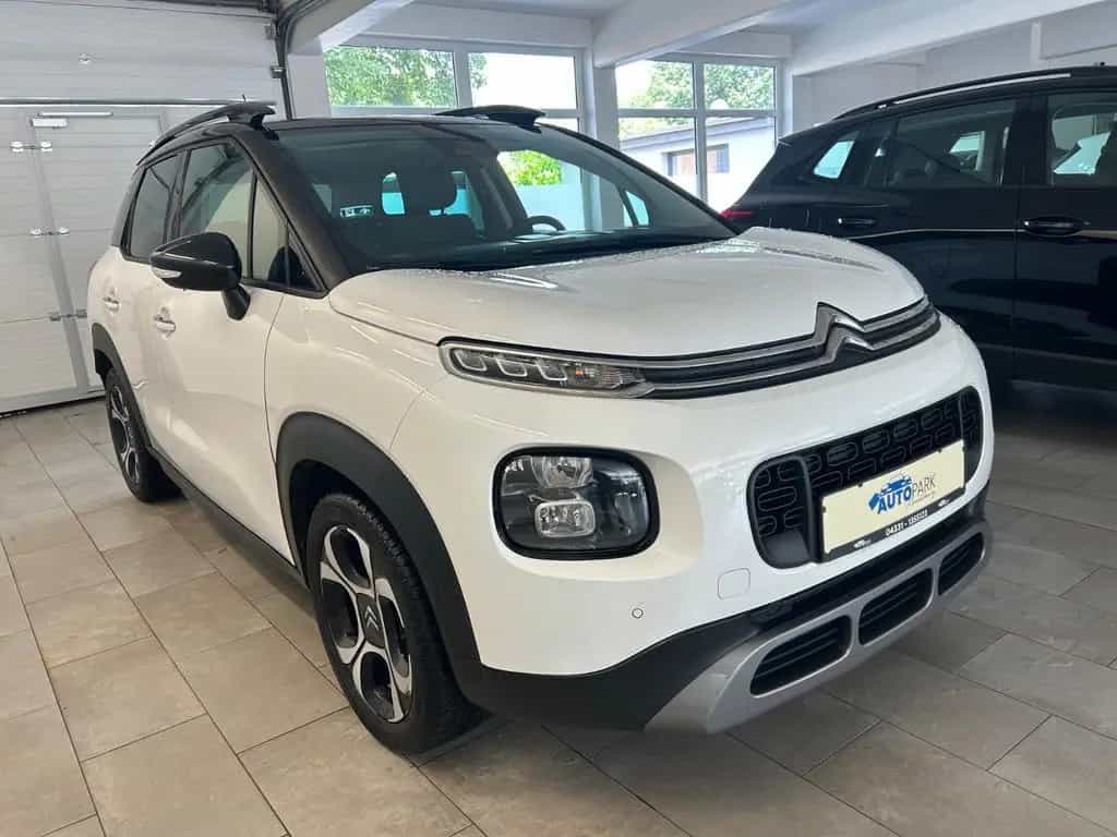Citroën C3 Aircross Shine *Navi *beheiz. Frontscheibe * 10/2018-photo-2