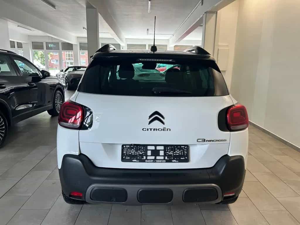 Citroën C3 Aircross Shine *Navi *beheiz. Frontscheibe * 10/2018-photo-4