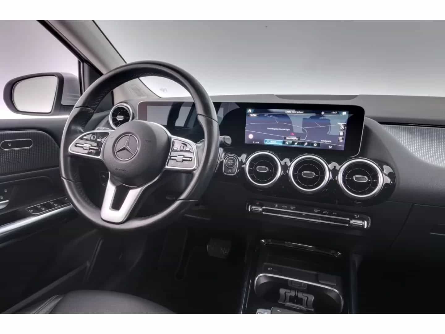 Mercedes-Benz B-Class 200 07/2019-photo-11