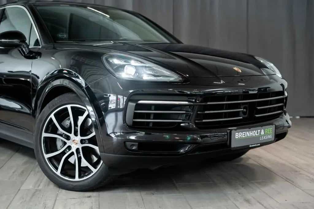 Porsche Cayenne S 07/2018-photo-0