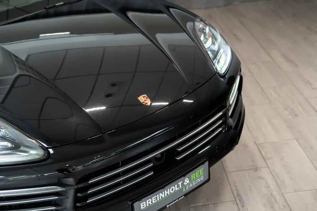 Porsche Cayenne S 07/2018-photo-1