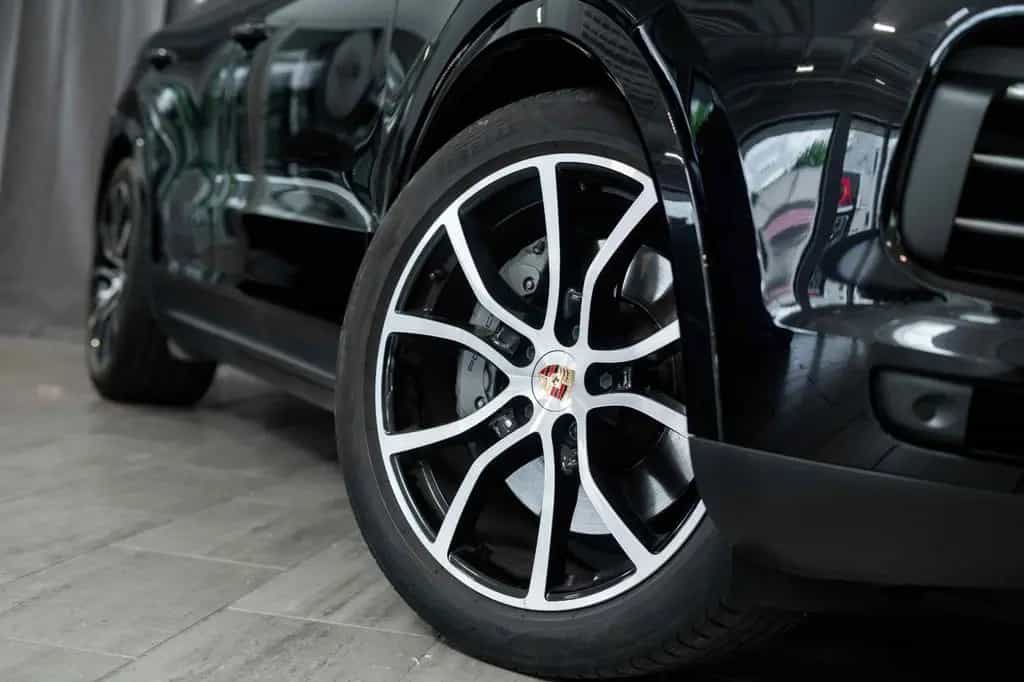 Porsche Cayenne S 07/2018-photo-2