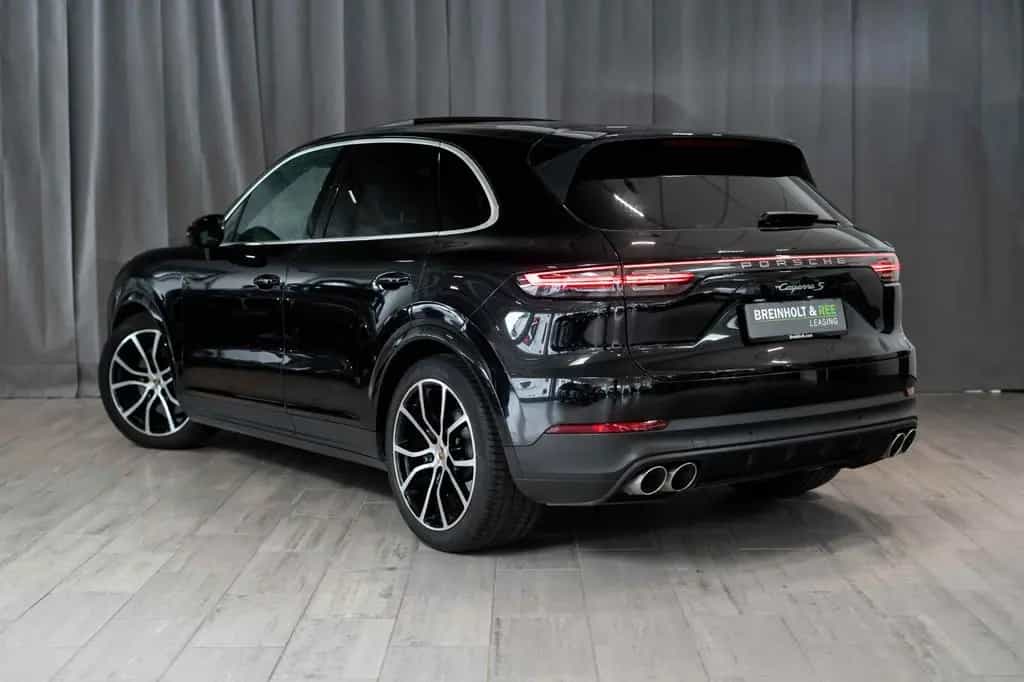 Porsche Cayenne S 07/2018-photo-4